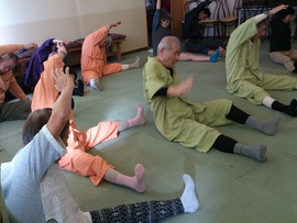 至福の時間　天然温泉駿河の湯さんで ツボ押しストレッチで　ひざの痛みが治った。