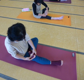 ６０代、血圧も下がって 柔軟性アップ