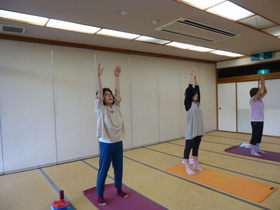 ６０代、血圧も下がって 柔軟性アップ
