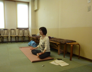 自分でするツボ押しと説明が役に立つから家でもやるよ