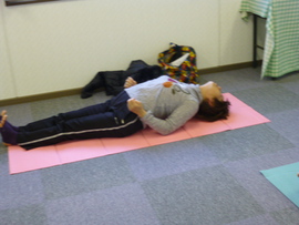 花粉症・アレルギーを改善ヨーガ