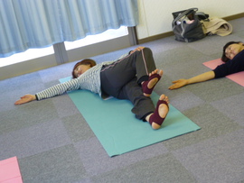 声18: 簡単エクササイズ、気分や体がリフレッシュ