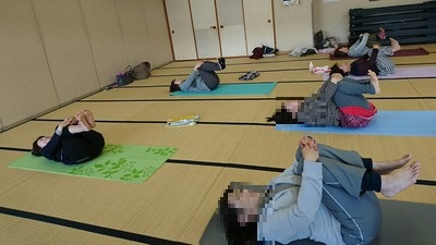 かんたん、腰痛に効果