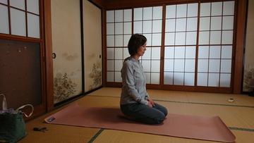 声46：個人レッスン　ヨガに集中することによって気持ちも楽になった