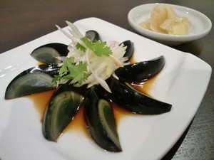 皮蛋 ピータン 香港ダイニング 龍七彩 公式ブログ 富士市 中華料理