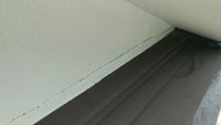 壁のヒビは要注意！