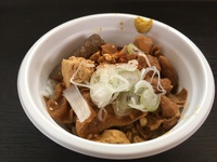 もつ煮専門移動販売「３匹が煮る」　今日は道の駅富士（上り）に出店します！ 2018/04/15 09:06:26