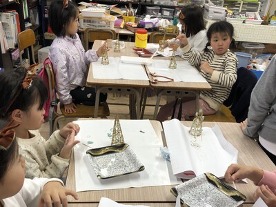 12/3下田を遊ぶ学ぶ講座㉑放課後ジオ「クリスマス飾りを作る」を見学♪