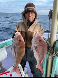 12/25(水）下田・須崎港　若宮丸　須崎沖　マダイ釣り
