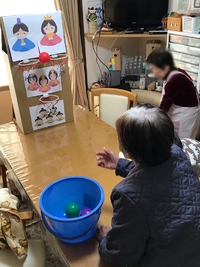 お雛様にシュート！ 2020/03/07 21:49:18