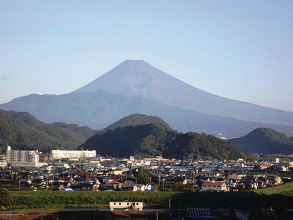 台風一過の富士山 ★