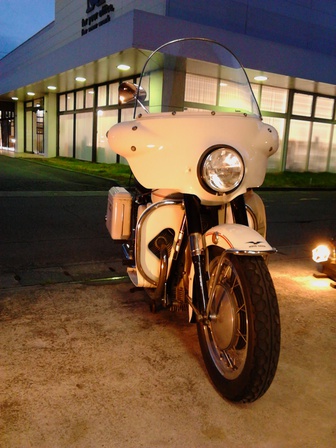 MOTO  GUZZI   1976  V 7