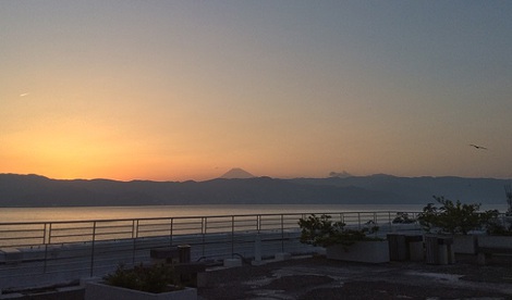初島からの夕陽
