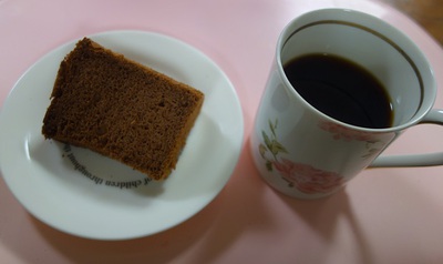 シフォンケーキおいしくできました♪