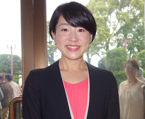 フリーアナウンサー平山佐知子さん　きれい♪