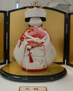 木目込人形「花嫁」