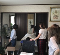 レイキ勉強会終了後、タロット占いやオラクルカードで悩み相談