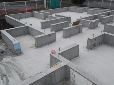 基礎工事　完了