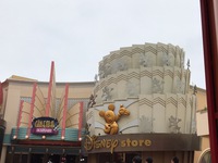舞浜～ディズニーストアからの…