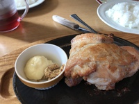 仕事の合間のローストチキン