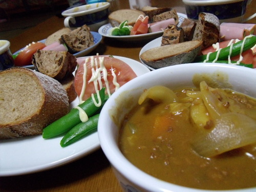 カレーとパン