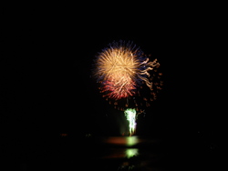 海上花火