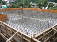 基礎はじまりました。