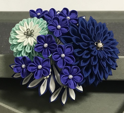 半くすと小花のかんざし