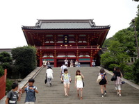 鶴岡八幡宮