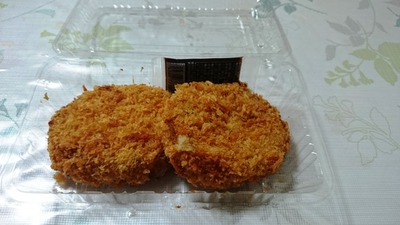 家の食卓にて