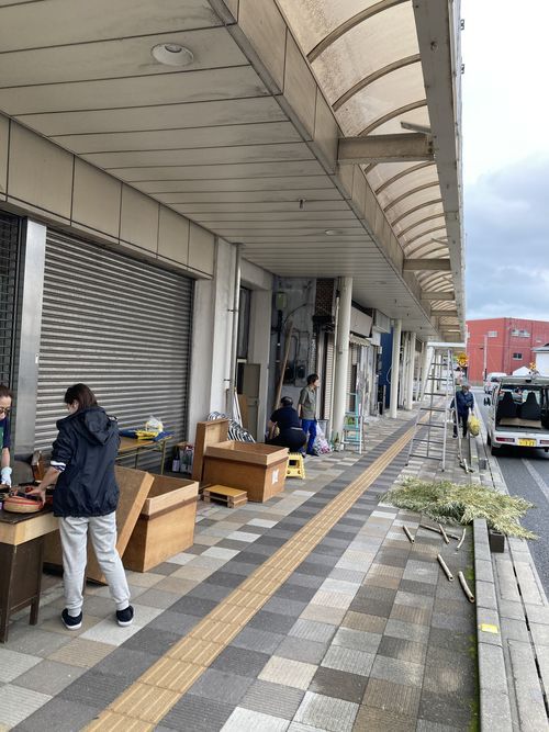 月曜日は片付け ～令和6年 吉原祇園祭 東本通り三丁目～作業服ツバメヤ静岡県富士市吉原ユニフォーム202400