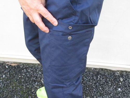 【作業服】日新被服 SR2121 後ろゴムカーゴパンツ  ～ウエスト後ろ半分をゴムにしてしまう大胆さ～富士市吉原ツバメヤ04