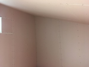 小屋裏と階段