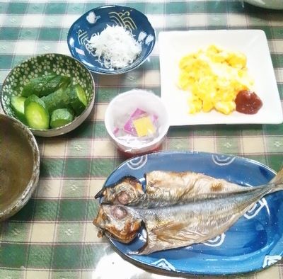 朝ごはん～～