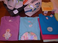 つぶつぶ亭　鈴木ちささんのちくちくＴシャツ