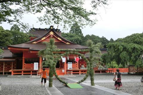 茅の輪くぐり