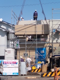 沼津市大岡据付～バルコニー取り付け～