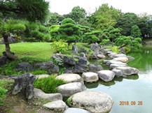 清澄庭園②・名石・灯ろう｡