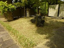 ★Ｋ様邸・お庭の手入れ①★