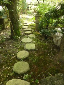 ★Ｋ様邸・お庭の手入れ(2/2)★